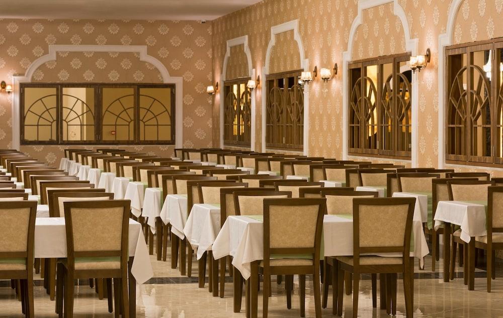 Albahir Deluxe Hotel Тюрклер Экстерьер фото